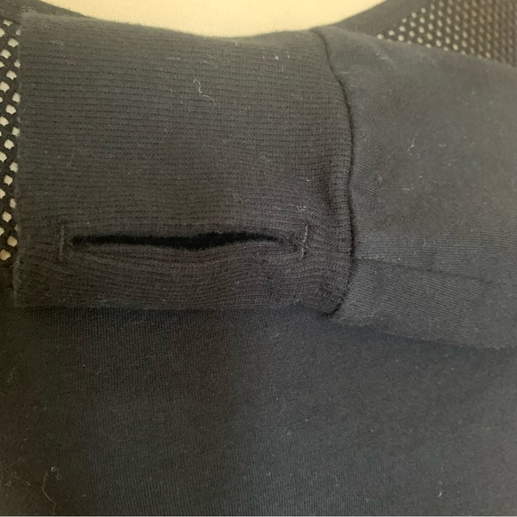 Fabletics Black Mesh Workout Top Sz L - Picture 4 of 5